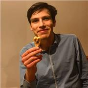 Maturtità classica con 100/100 e lode, laureando in giurisprudenza in storia del diritto romano